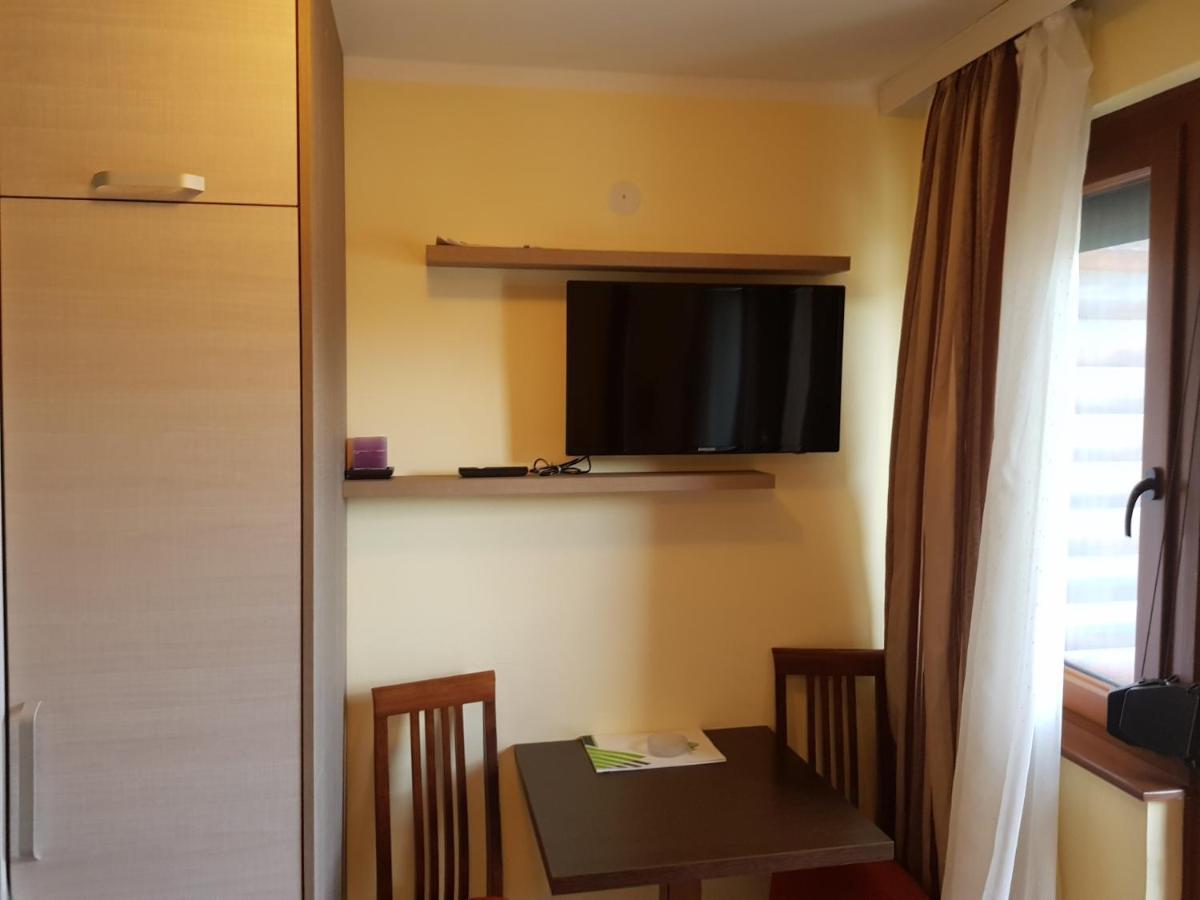 Pedja Zlatiborski Konaci 19/22 Apartment